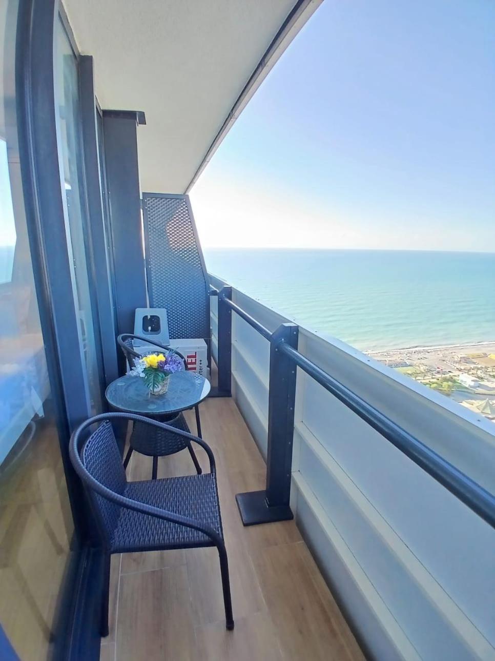 Natalia -Apartments In - Orbi City Batumi Luaran gambar